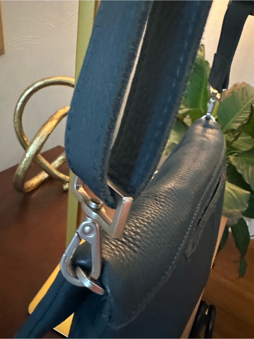 Hammitt VIP Occasion Teal Leather Crossbody Silver Hardware Red Suede - Picture 16 of 16